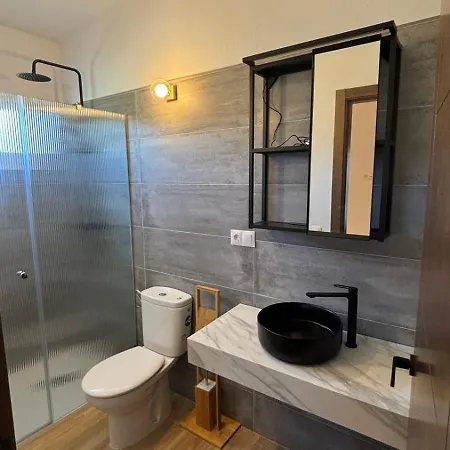 Casa De Huespedes Arroyo Bujias - 3 Con Bano Privado Individual Lantställe *