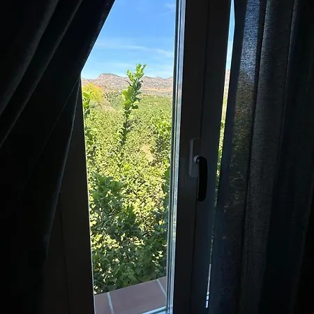 Casa De Huespedes Arroyo Bujias - 3 Con Bano Privado Individual *